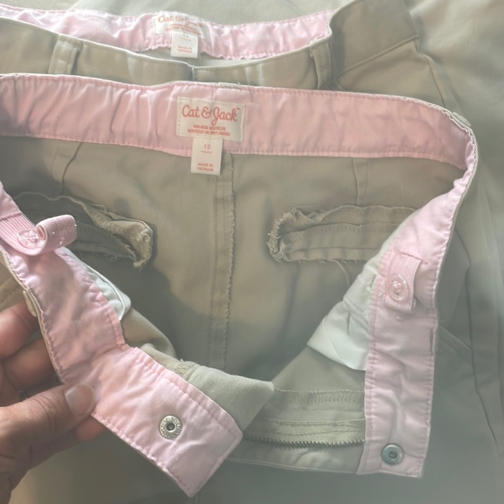 3 pairs School uniform pants. Girls khaki pants. Cat and Jack brand from target.